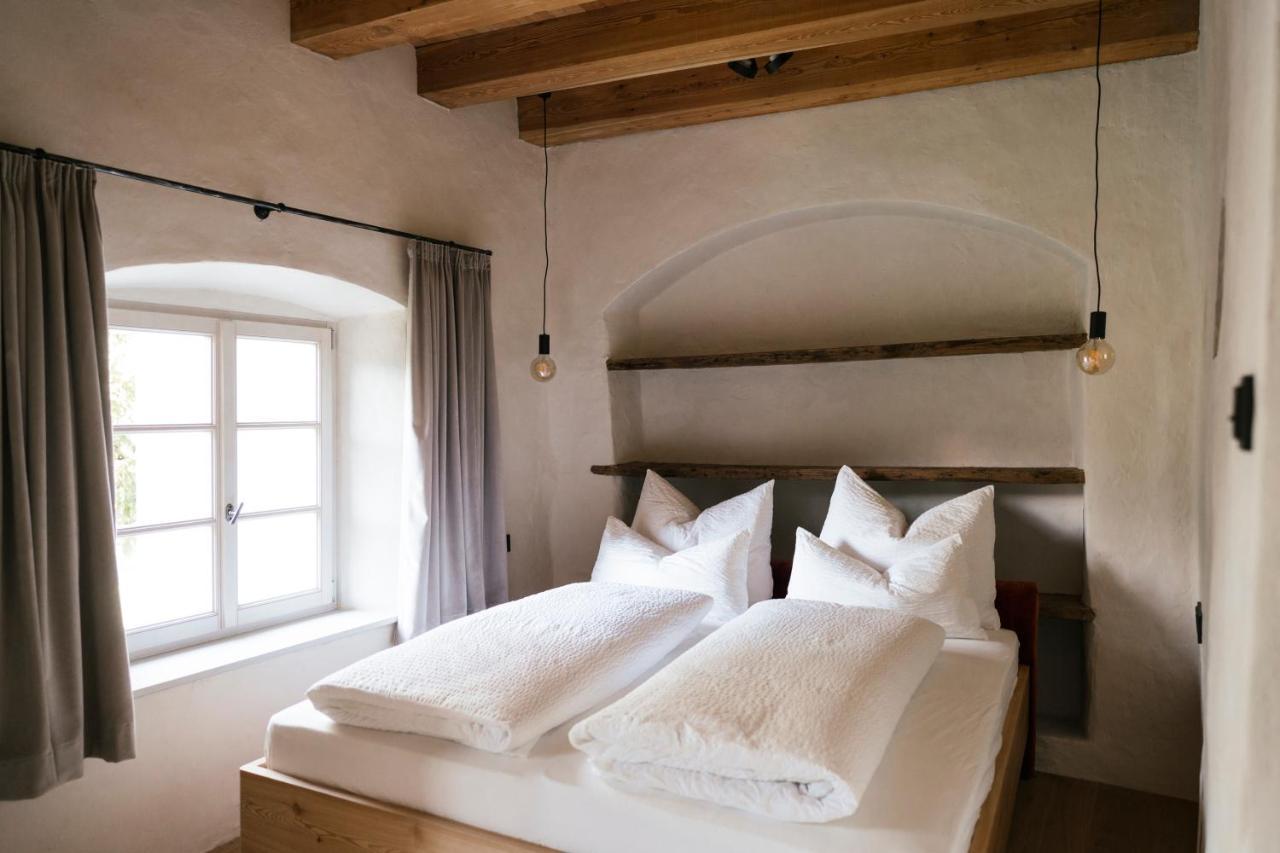 St. Vigilius Modern Historic Apartments Nalles Extérieur photo