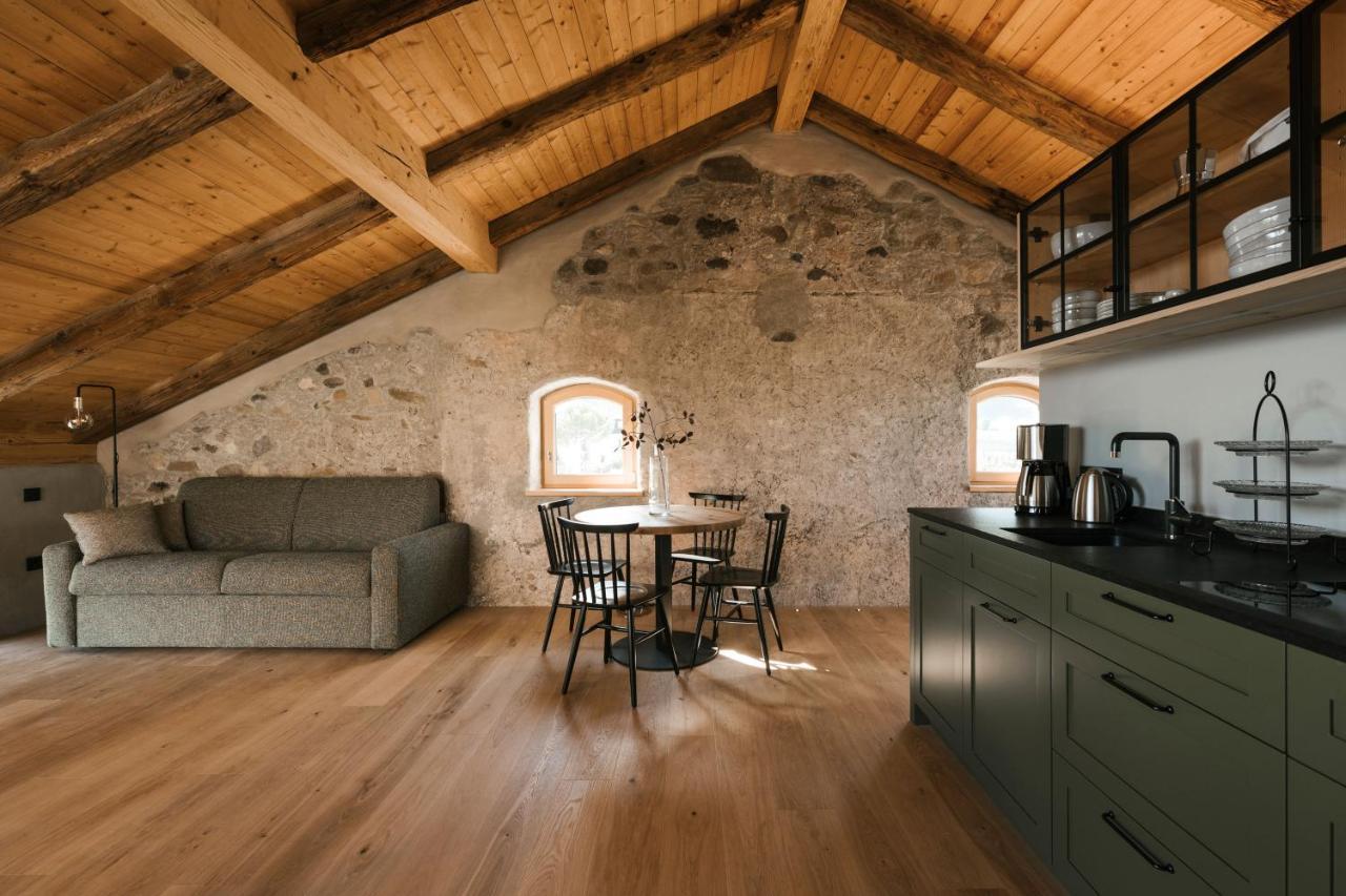 St. Vigilius Modern Historic Apartments Nalles Extérieur photo