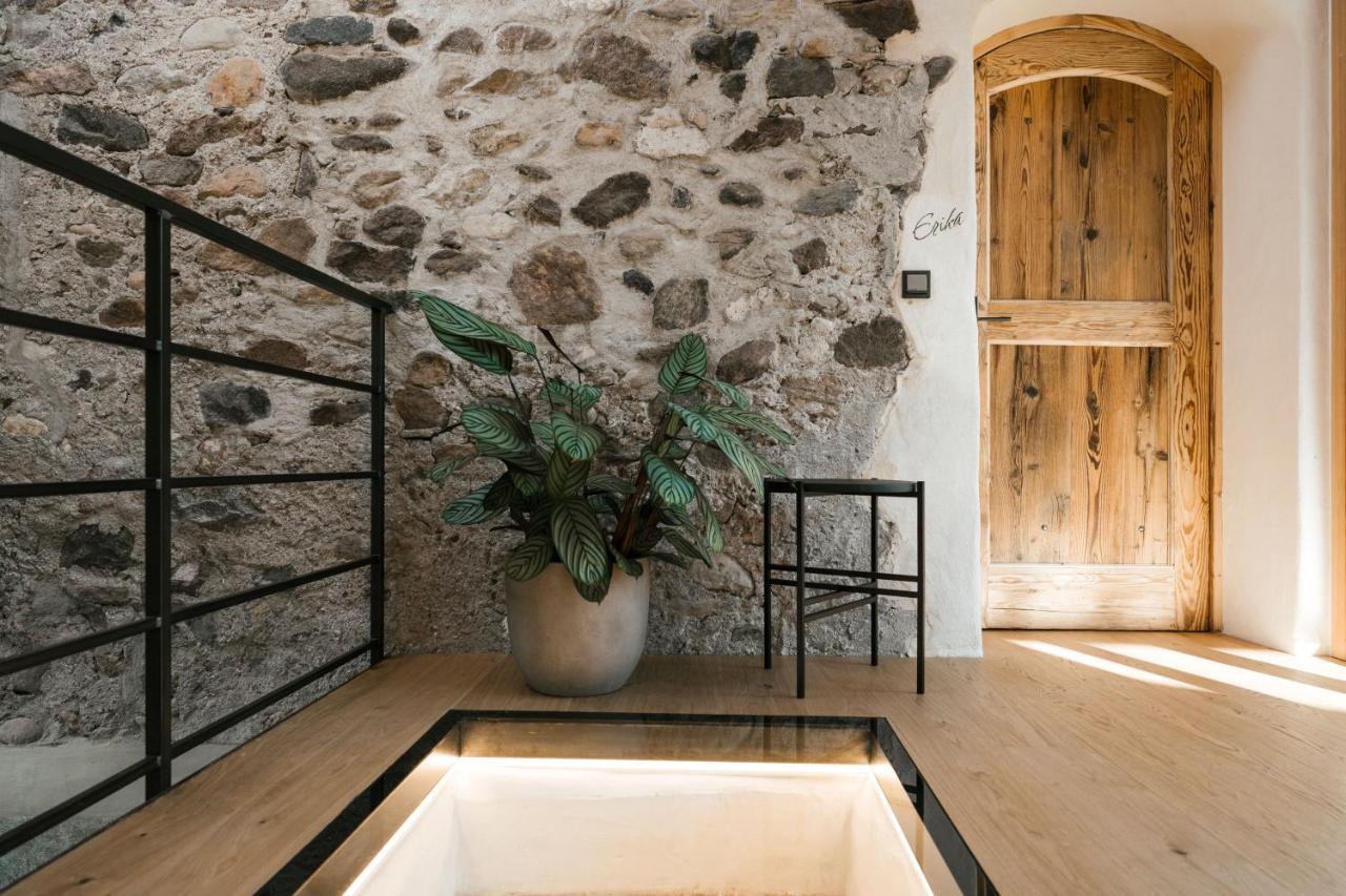 St. Vigilius Modern Historic Apartments Nalles Extérieur photo